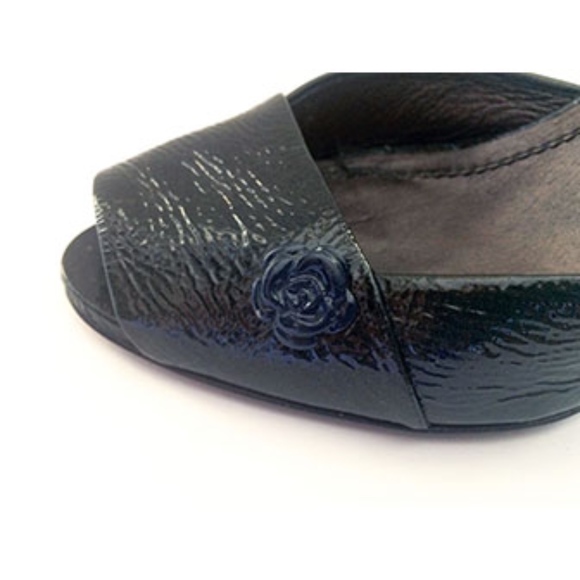 MISS SIXTY Designer High Heel Patent Leather Shoes - Picture 4 of 7